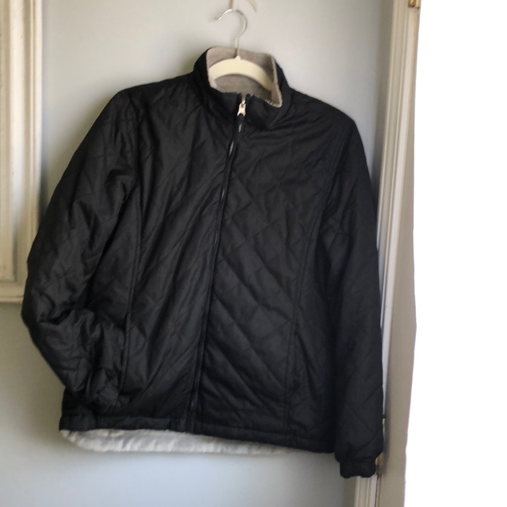 Black faded glory reversible puffy jacket